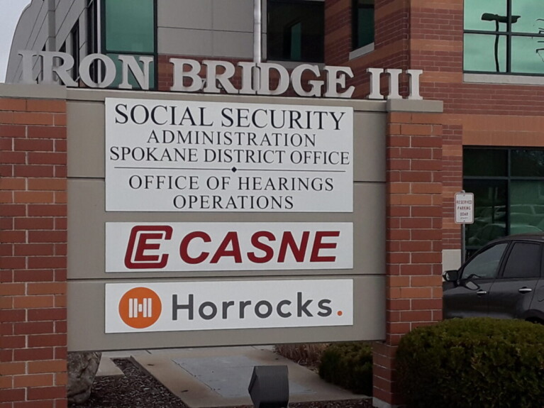 Sign publicizes Social Security Administration, Spokane District Office