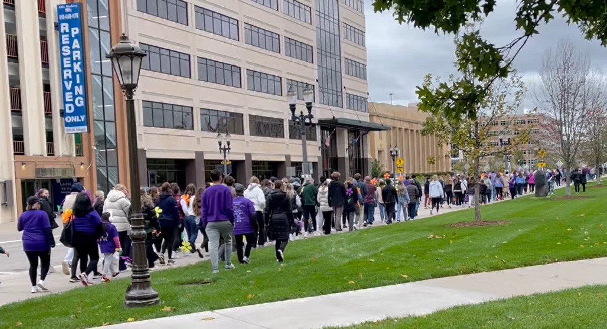 Photo of Walkers begin to spreading out as they walk