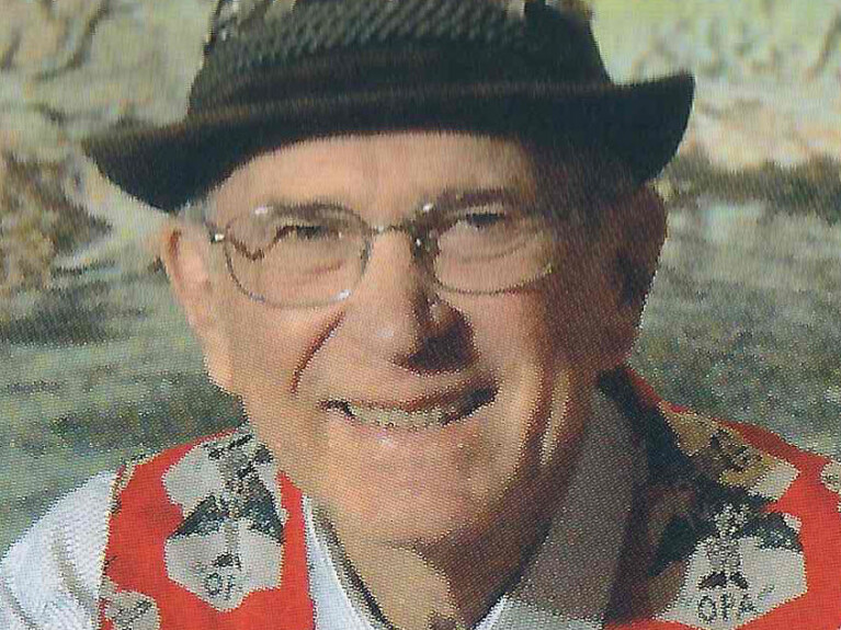 Photo of member Alton Rahe