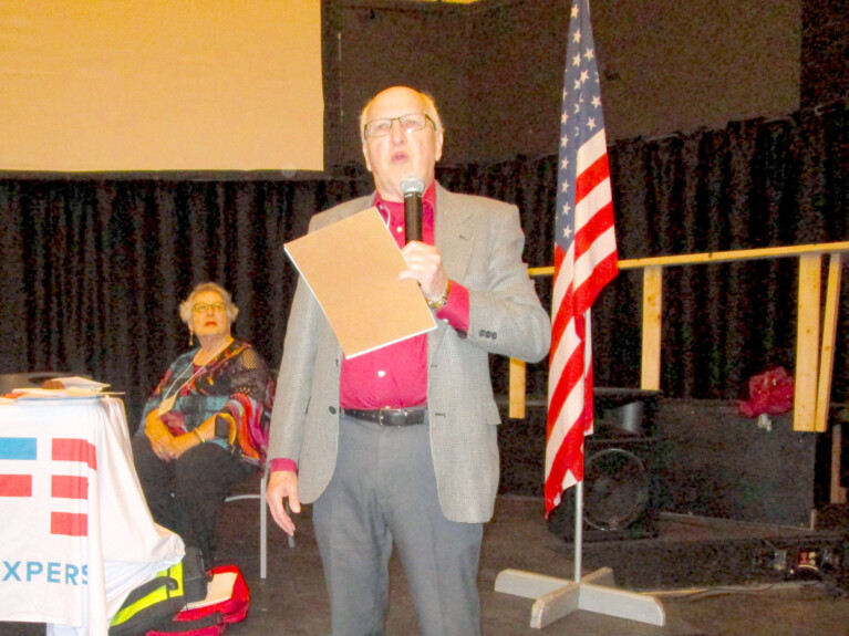 James Ploen, President District 5 Conference host chapter Austin-Bluebonnet Chapter 0228 welcomes the group and shares federation and chapter history. He is Texas Federation Executive Vice-President elect.