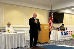 Mayor Bruce Fraley welcoming attendees to Berea at NARFE Kentucky Conference March 2025