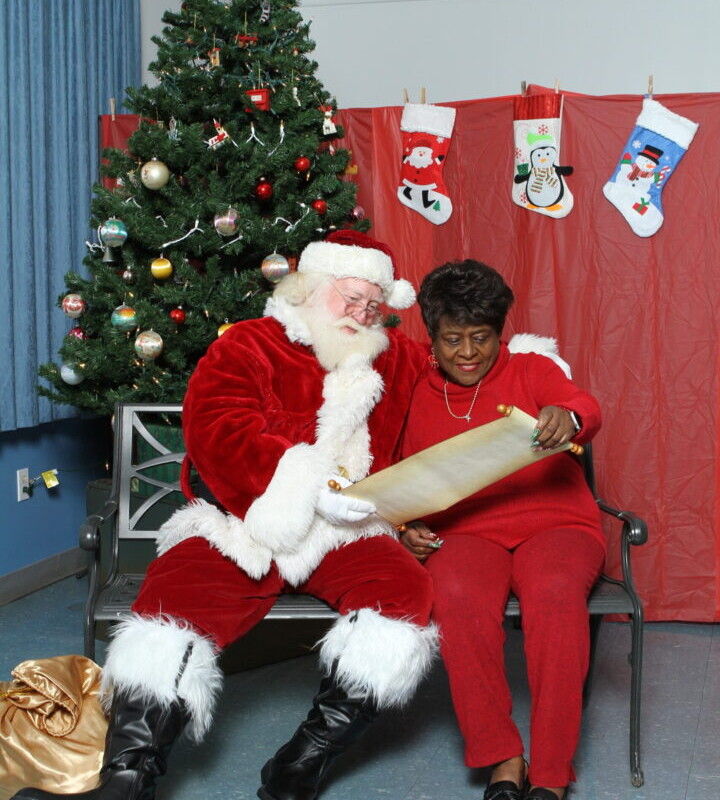 2023 Santa and member(s)