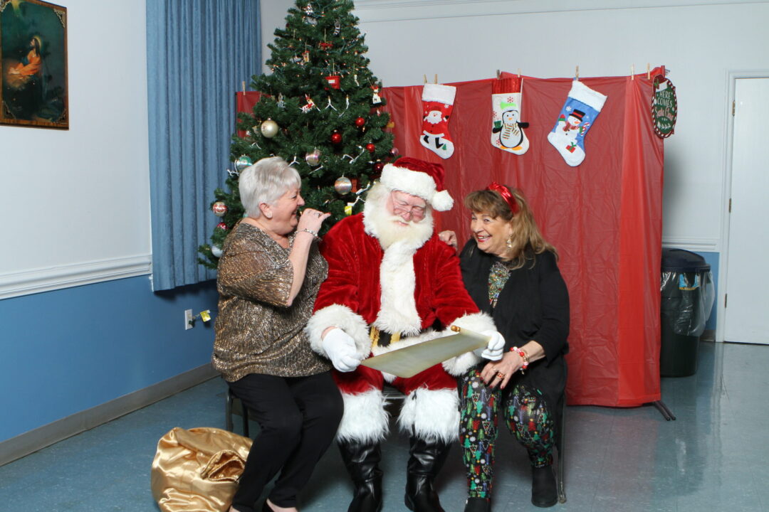 2023 Santa and member(s)