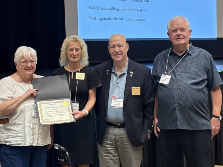Recruiting Award for Linda Lou Edwards accepted by with RVP V Linda Sawvell, National President Bill Shackelford, and Iowa President Dorman Otte presenting