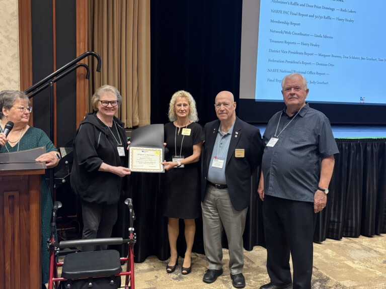 Recruiting Award for Barb Wilson with RVP V Linda Sawvell, National President Bill Shackelford, and Iowa President Dorman Otte presenting