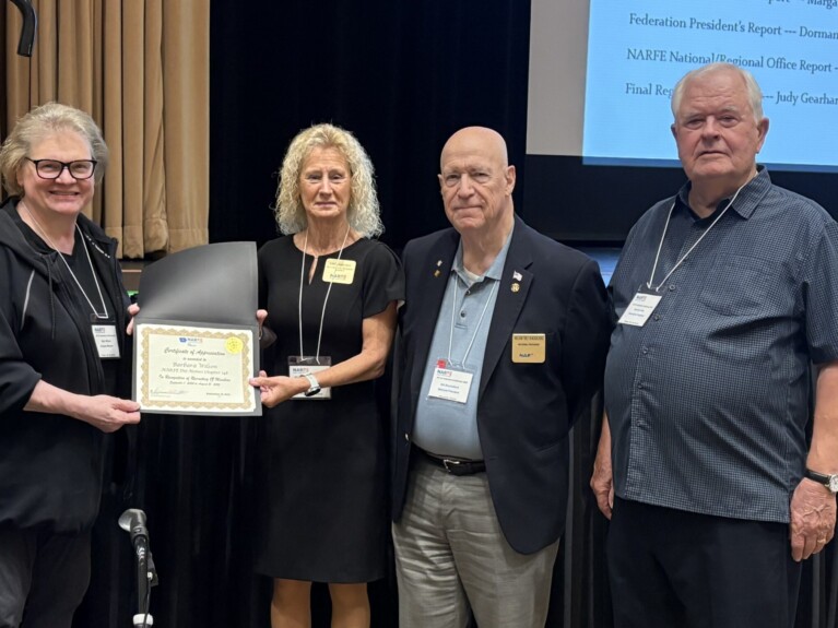 Recruiting Award for Barb Wilson with RVP V Linda Sawvell, National President Bill Shackelford, and Iowa President Dorman Otte presenting